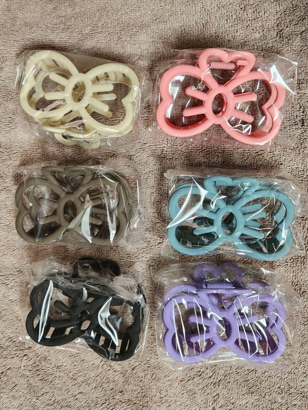 HELLO KITTY Bow Hair Claw Clips - Set of Six (6) - NEW